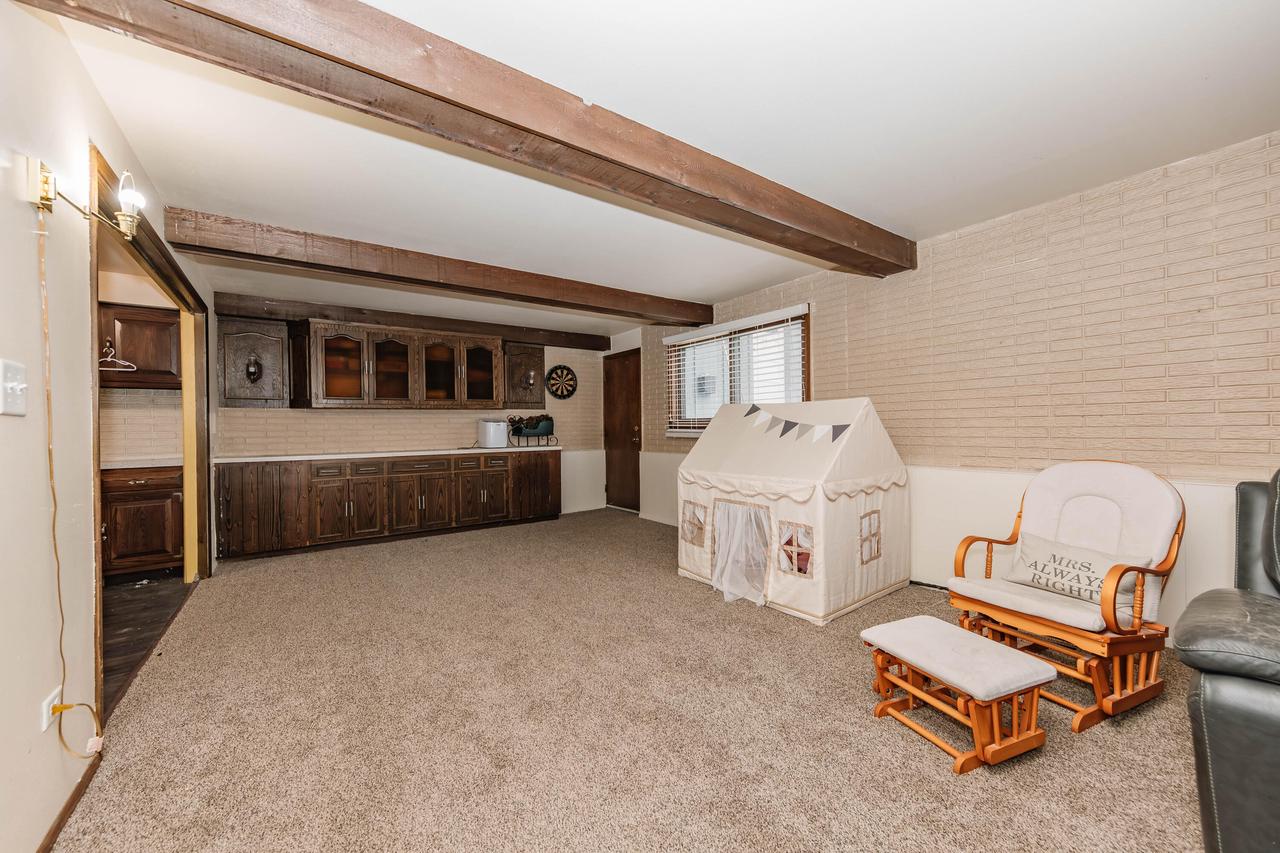 5350 Gallant Fox LANE