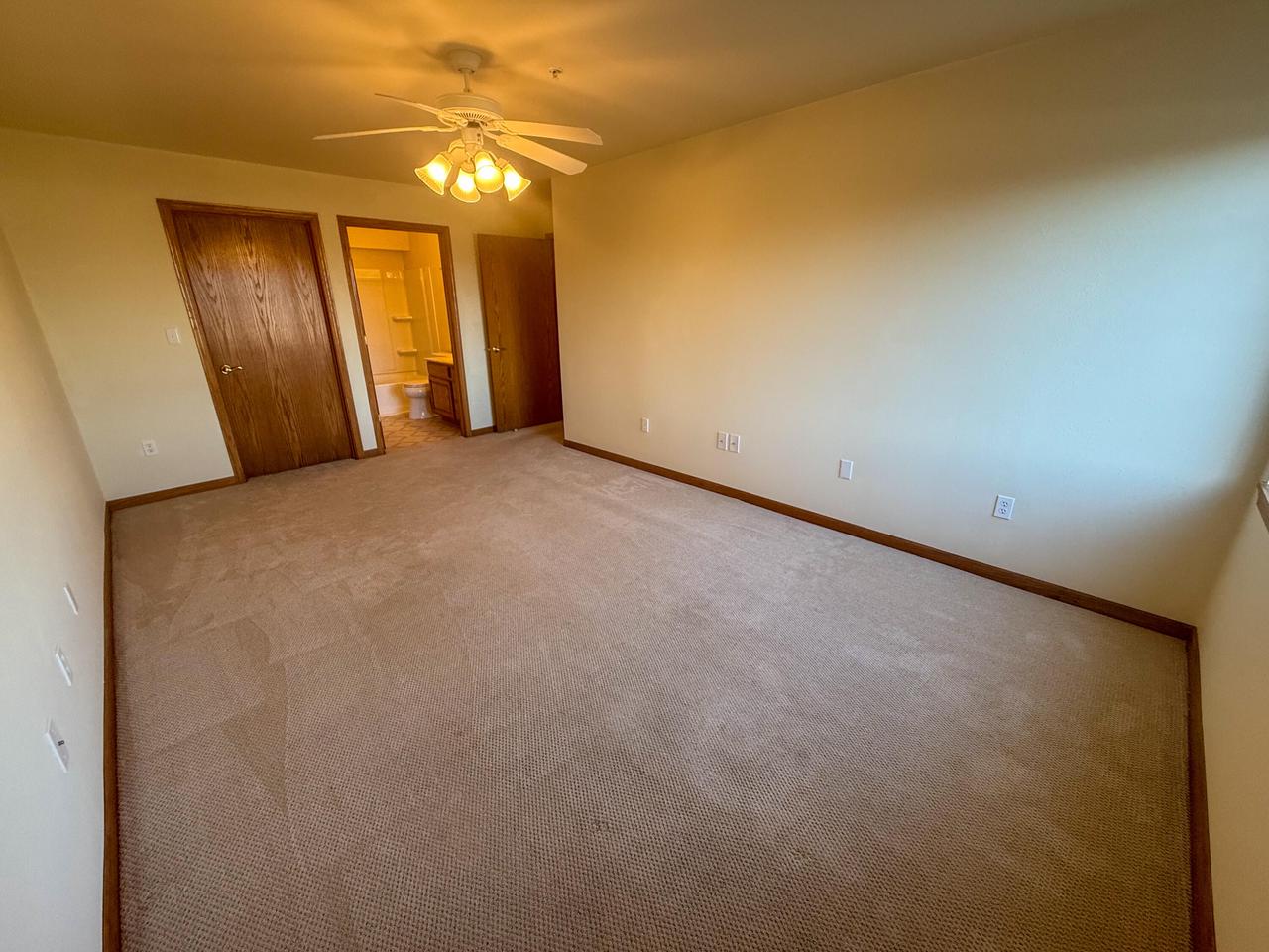 165 West Aspen COURT 7