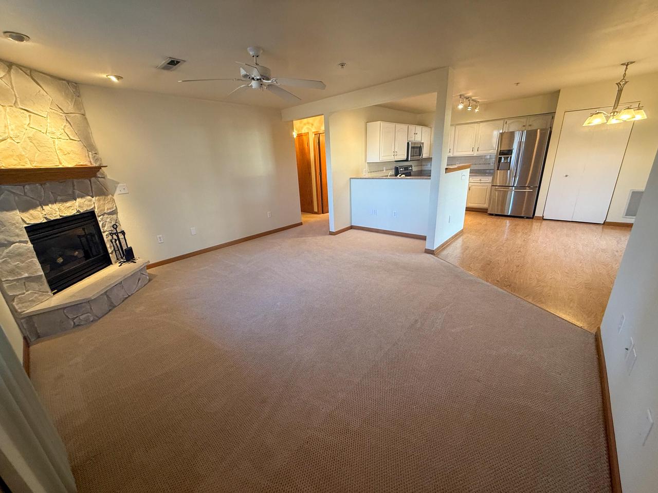165 West Aspen COURT 7