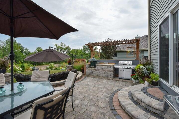 9819 Dana DRIVE