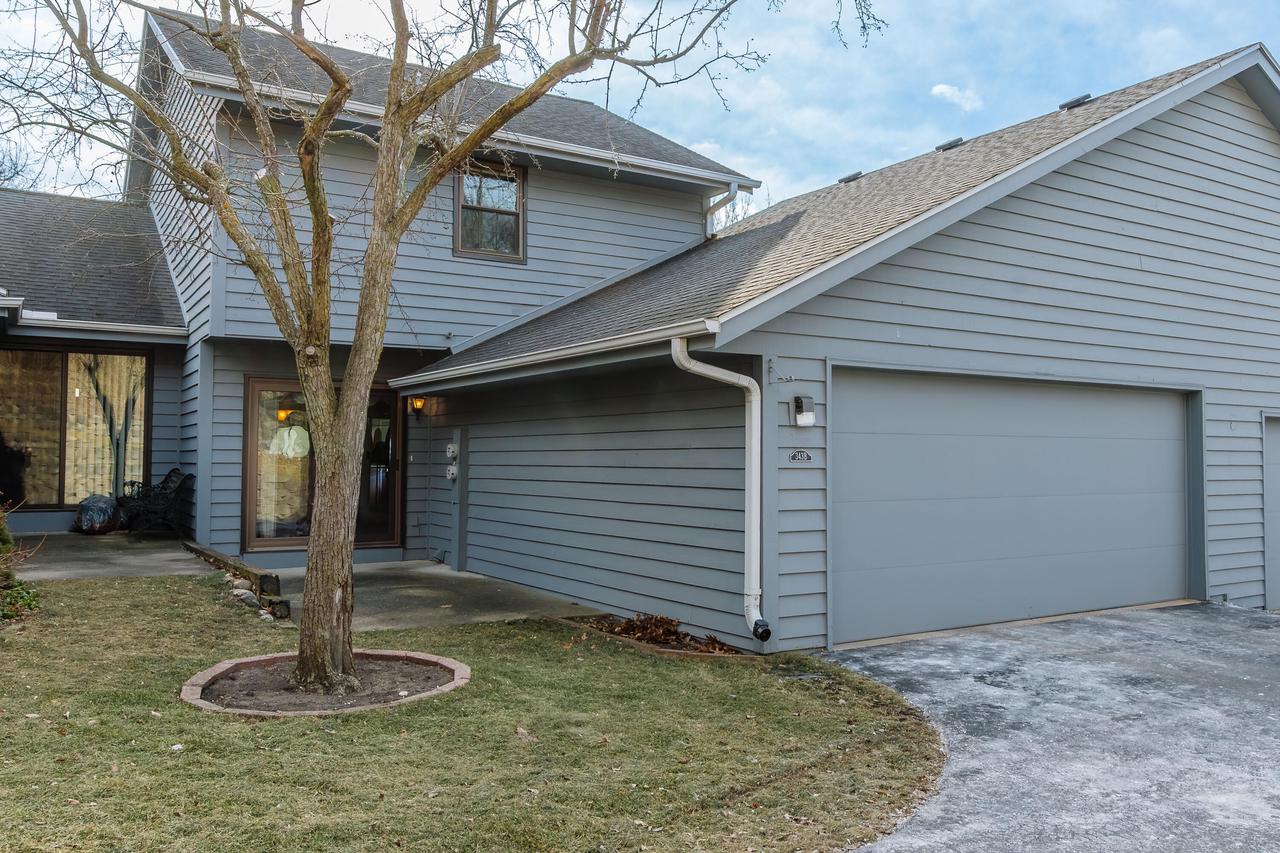 343 Lexington COURT B