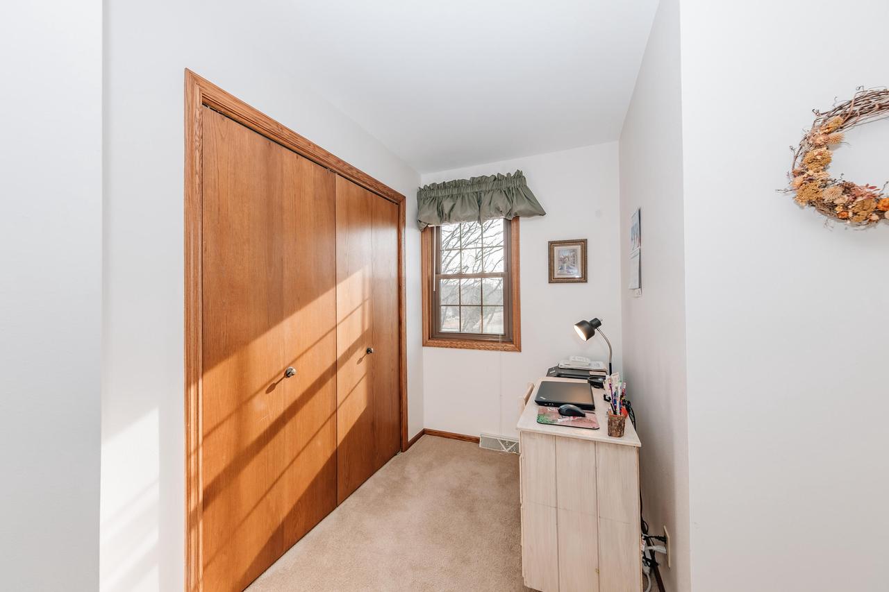 343 Lexington COURT B