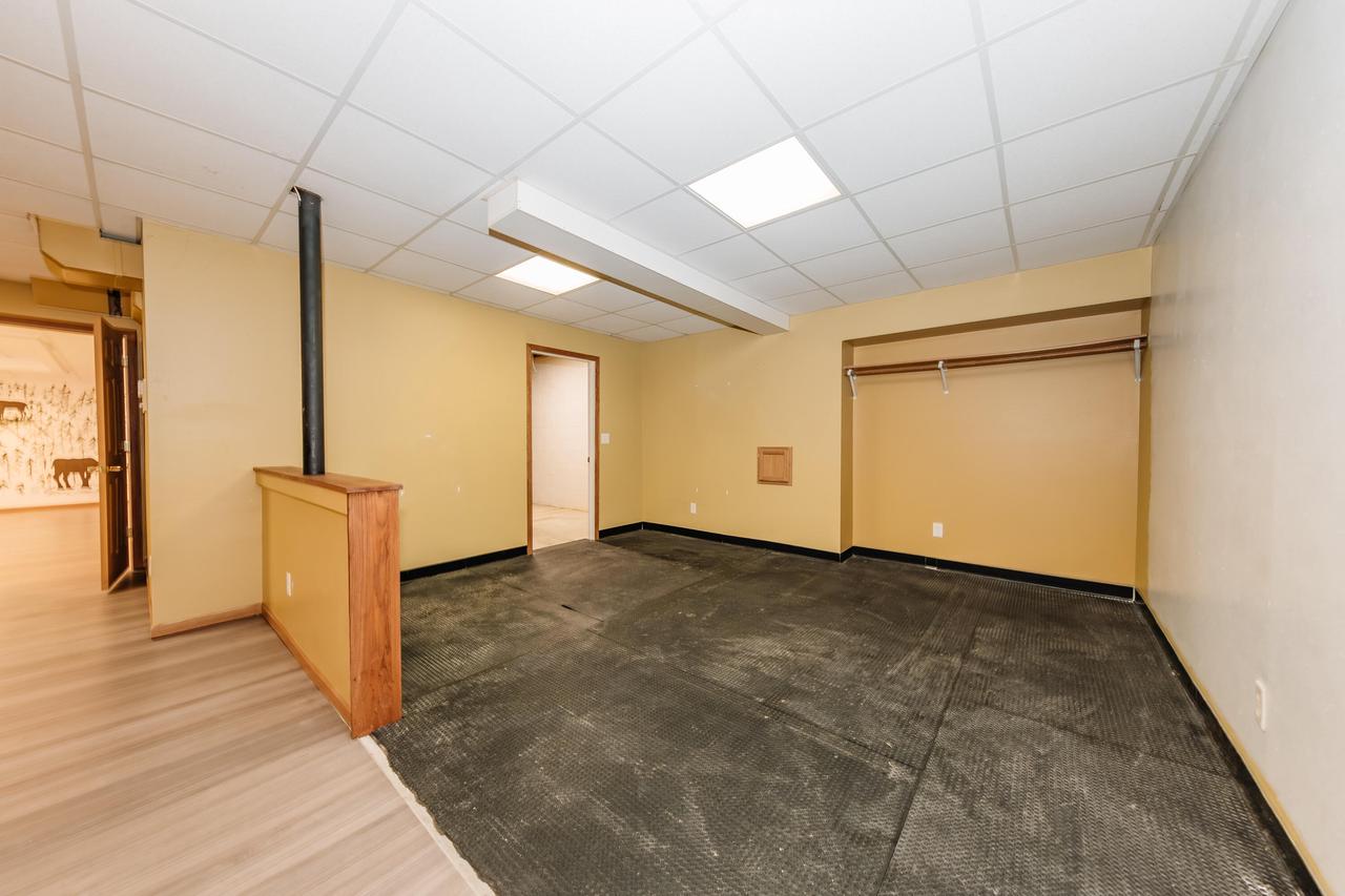 194 West Fairfield COURT