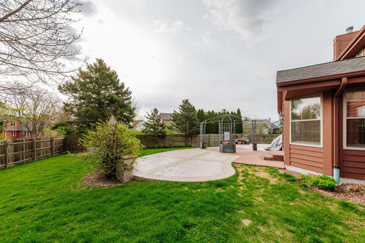 194 West Fairfield COURT