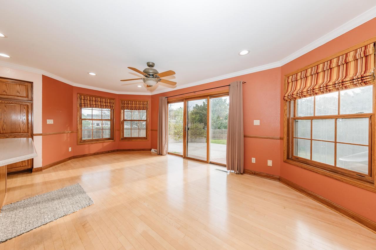 194 West Fairfield COURT