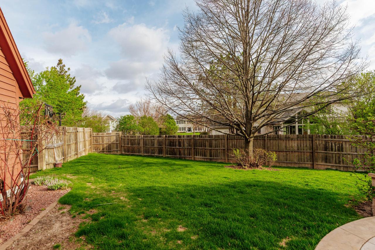 194 West Fairfield COURT