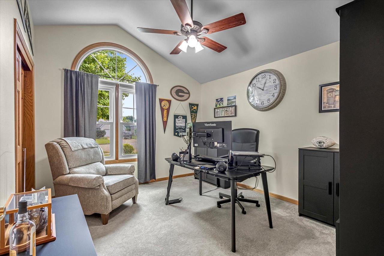 4006 West Forest Hill AVENUE