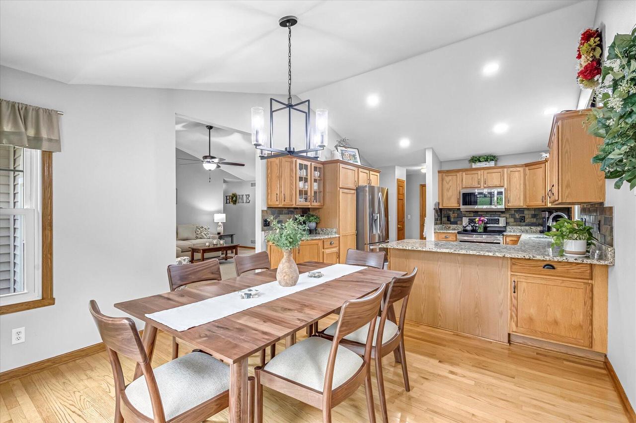 4006 West Forest Hill AVENUE