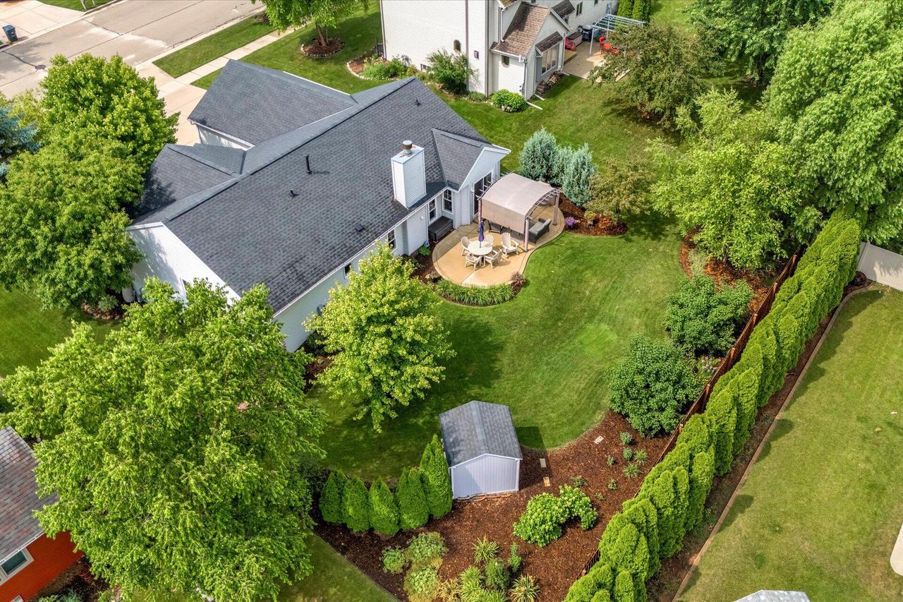 4006 West Forest Hill AVENUE