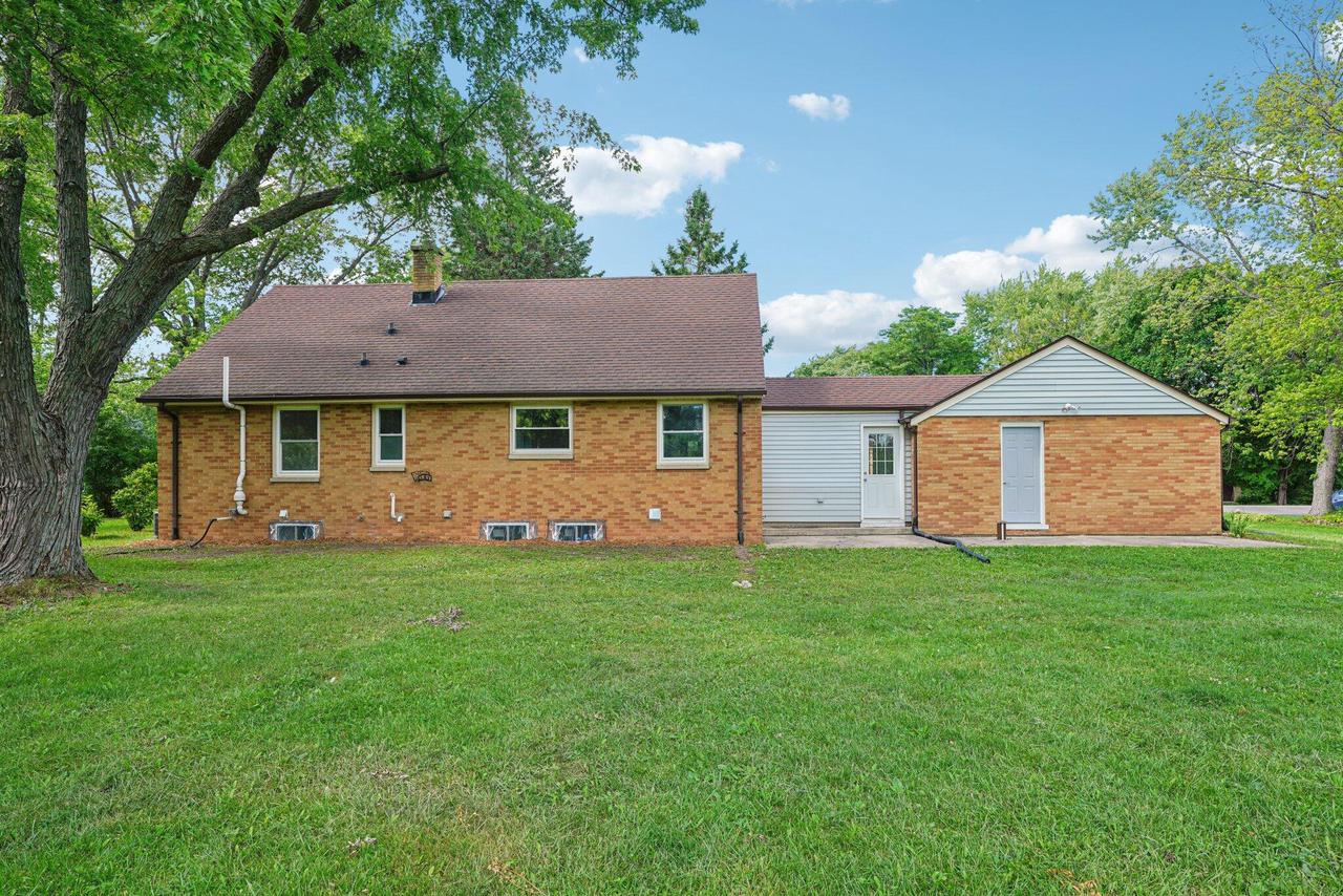 1415 West Fiesta LANE