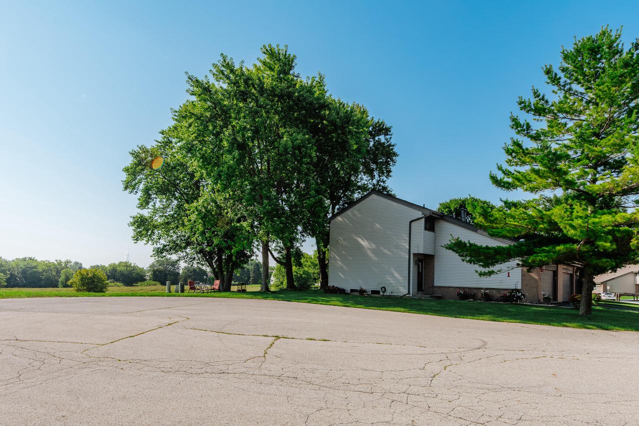 7220 South Delaine DRIVE