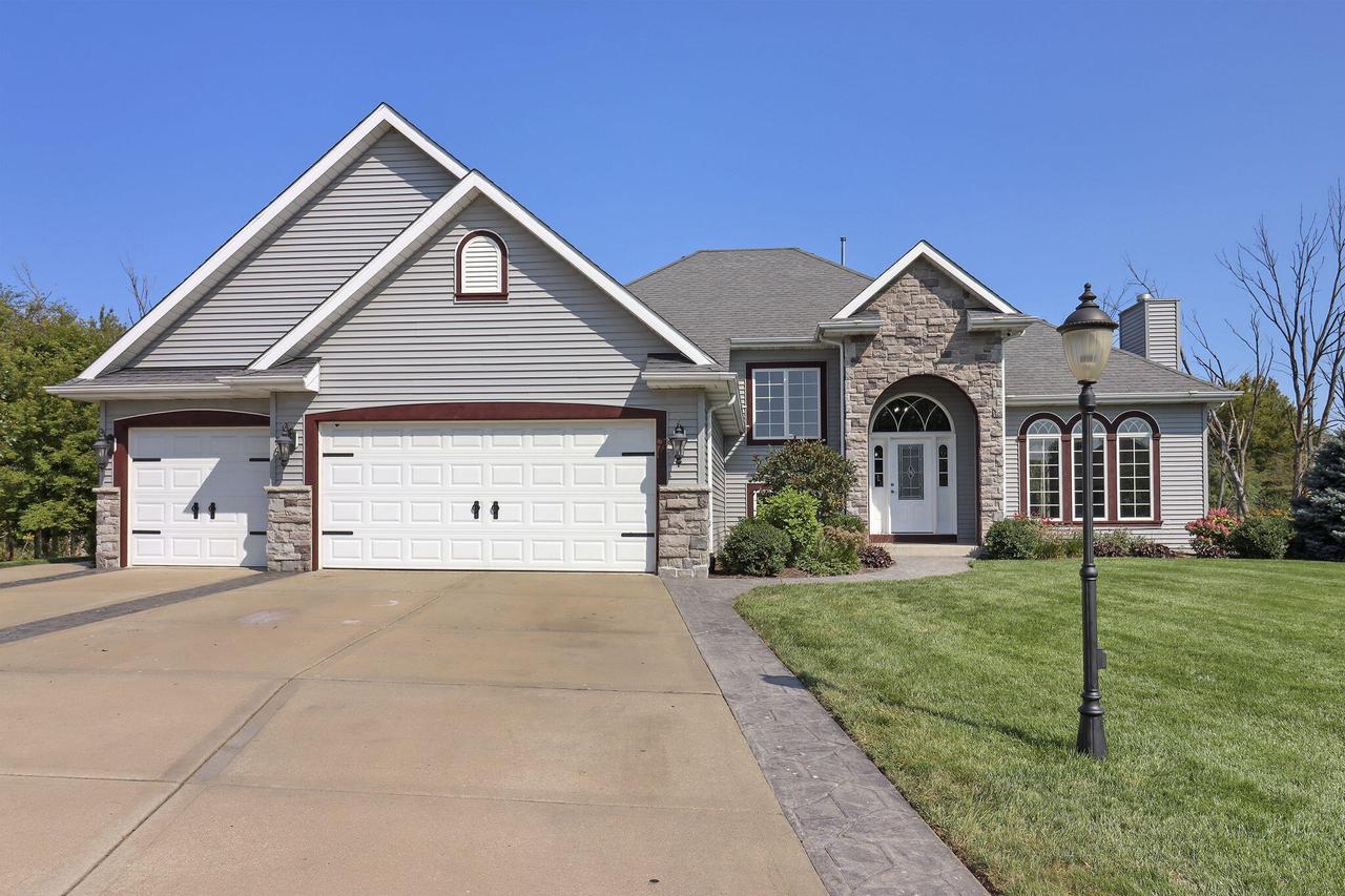 2314 Raintree LANE