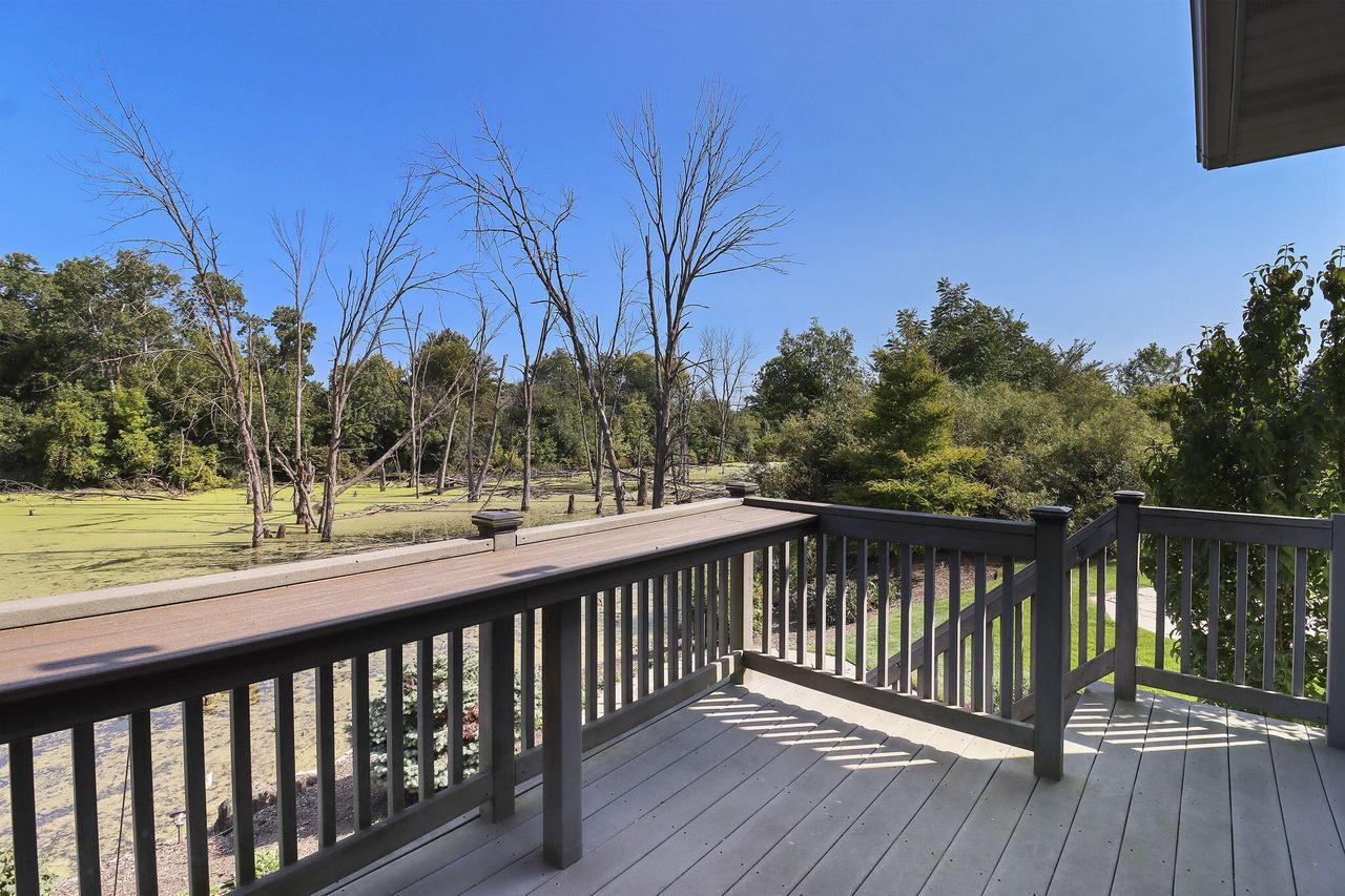 2314 Raintree LANE