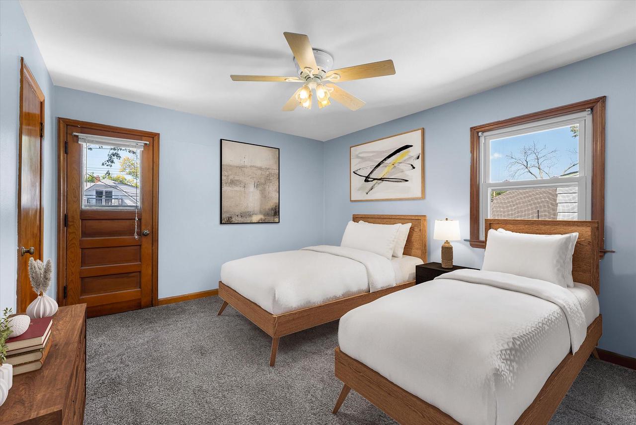 3035 South 46th STREET 3037