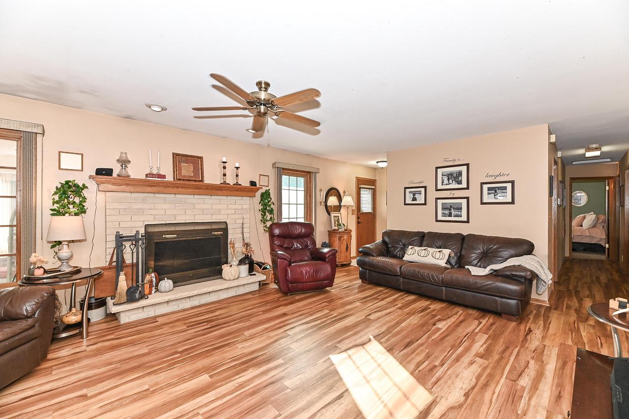 8200 South Wildwood DRIVE