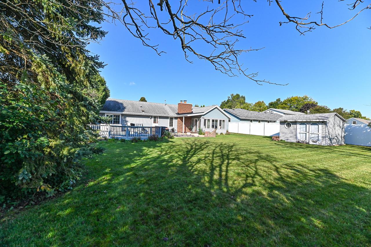 8200 South Wildwood DRIVE