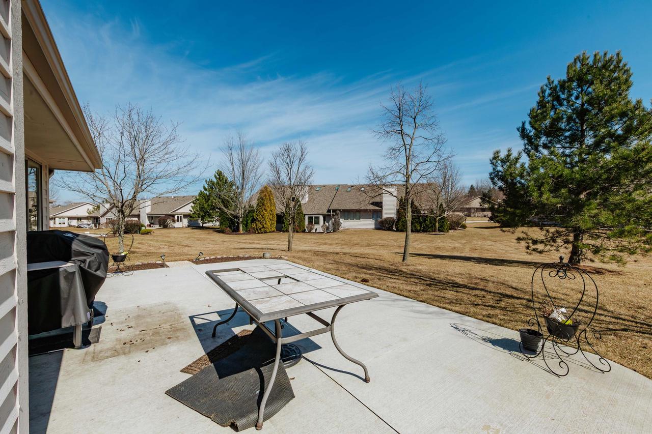 443 Quail Point DRIVE