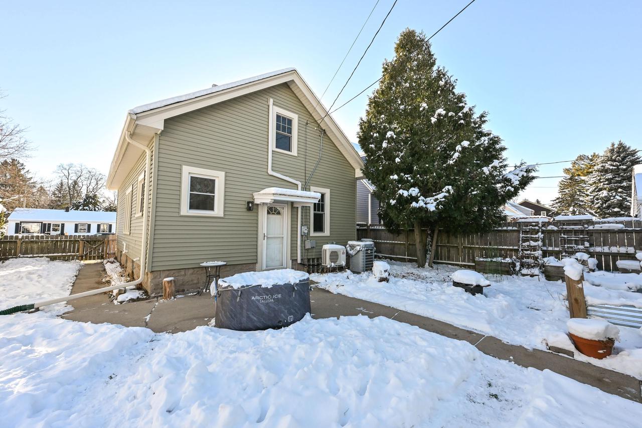 522 Oak STREET
