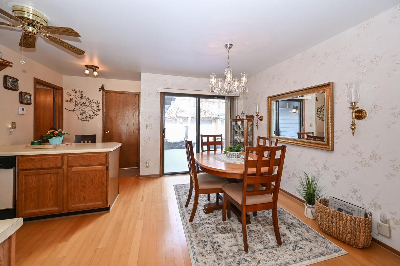 359 Lexington COURT B