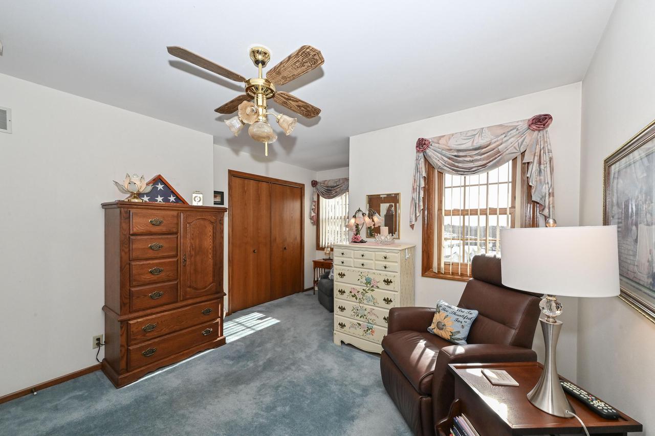 359 Lexington COURT B