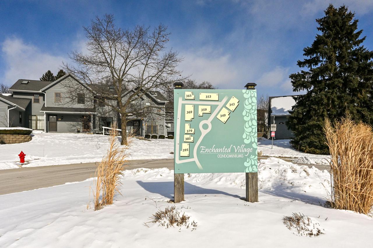 359 Lexington COURT B