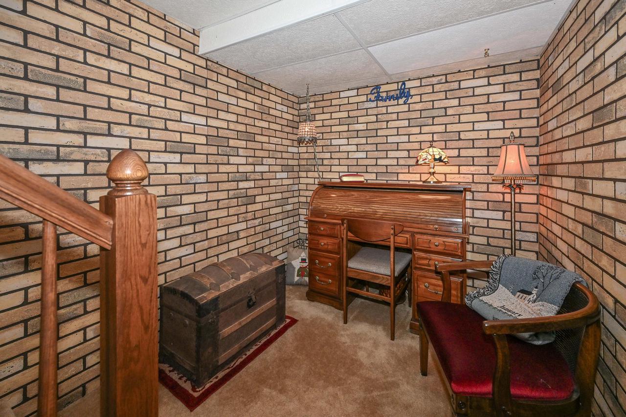 359 Lexington COURT B