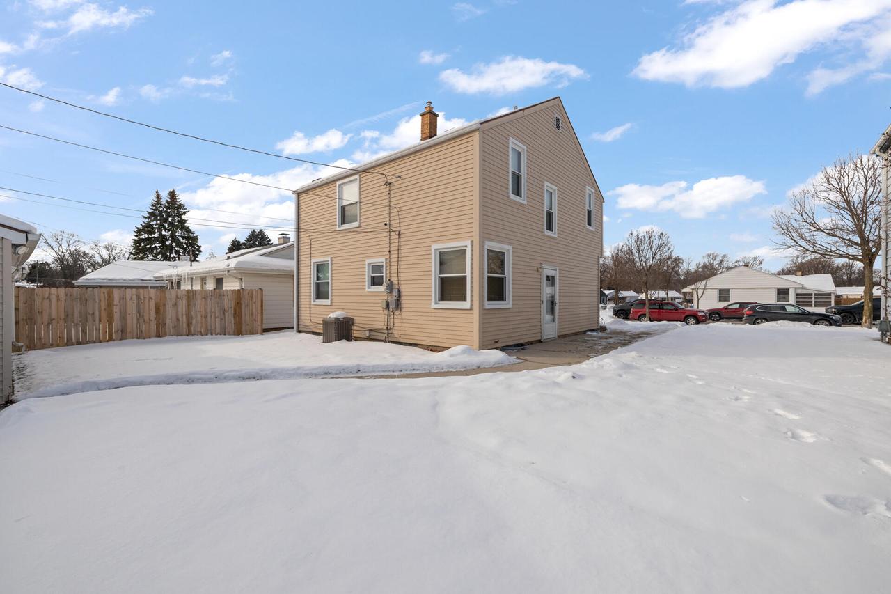 5329 West Nebraska AVENUE