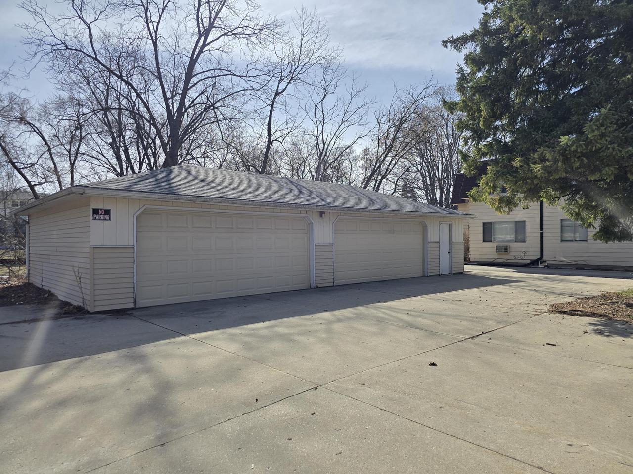 8239 W Oklahoma AVENUE