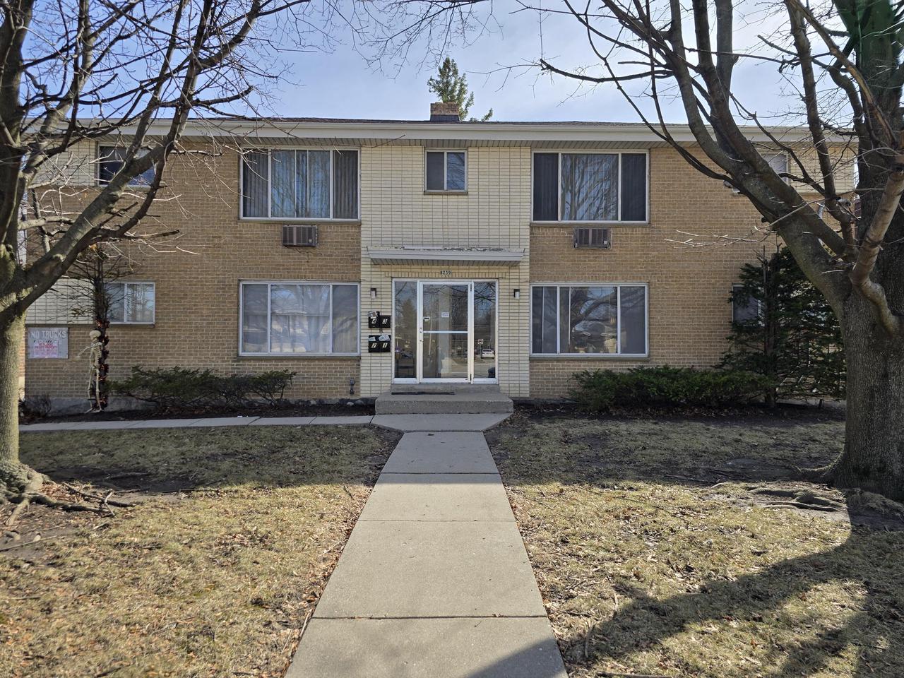 8239 W Oklahoma AVENUE