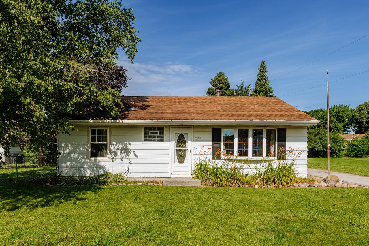 7191 S 37th PLACE