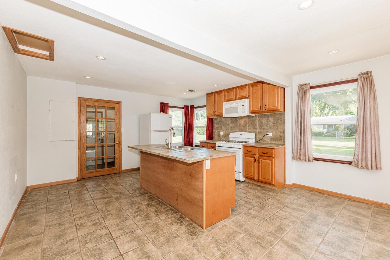 7191 S 37th PLACE