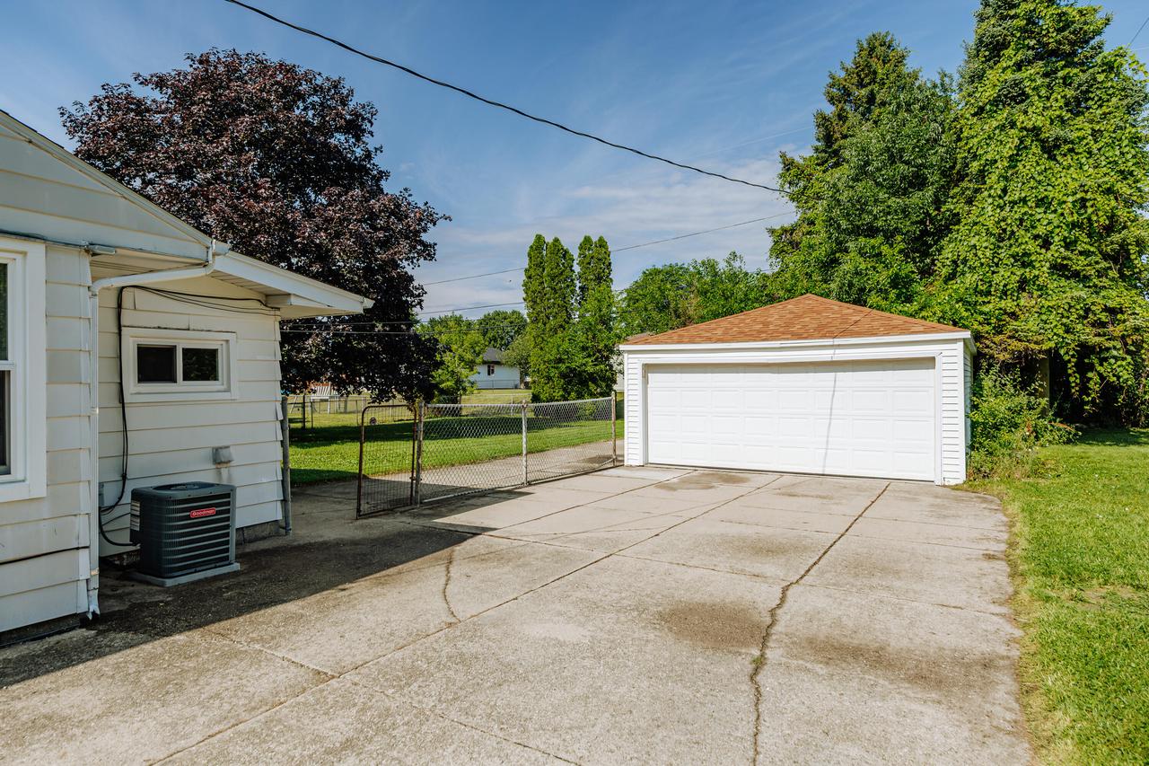7191 S 37th PLACE