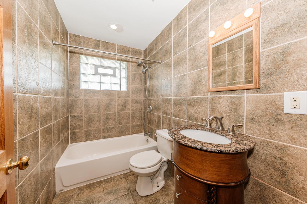7191 S 37th PLACE