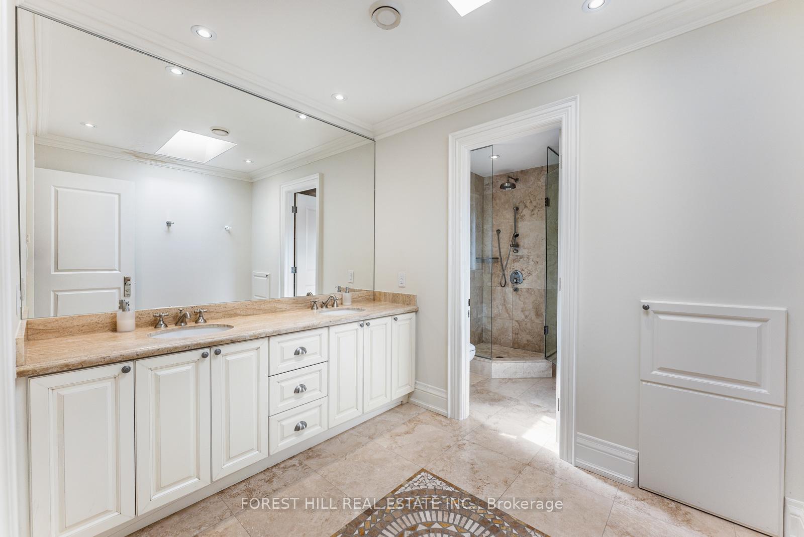 230 Hillhurst Boulevard, Toronto