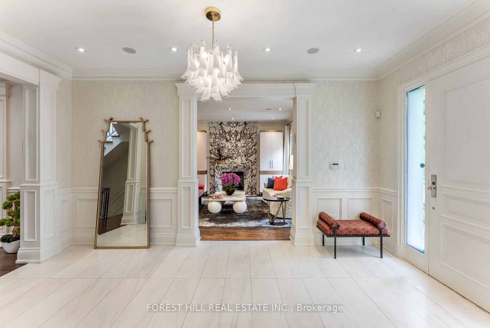 230 Hillhurst Boulevard, Toronto