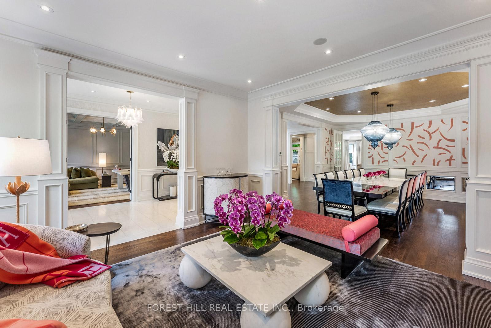 230 Hillhurst Boulevard, Toronto