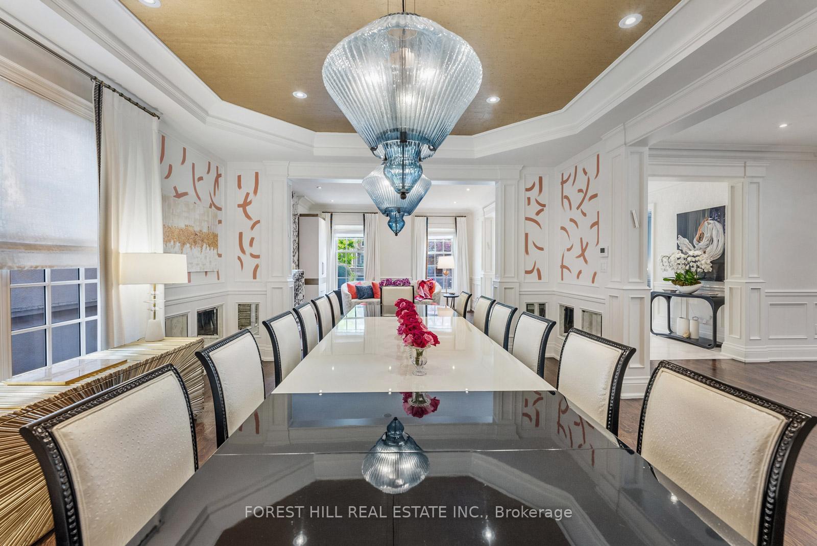 230 Hillhurst Boulevard, Toronto