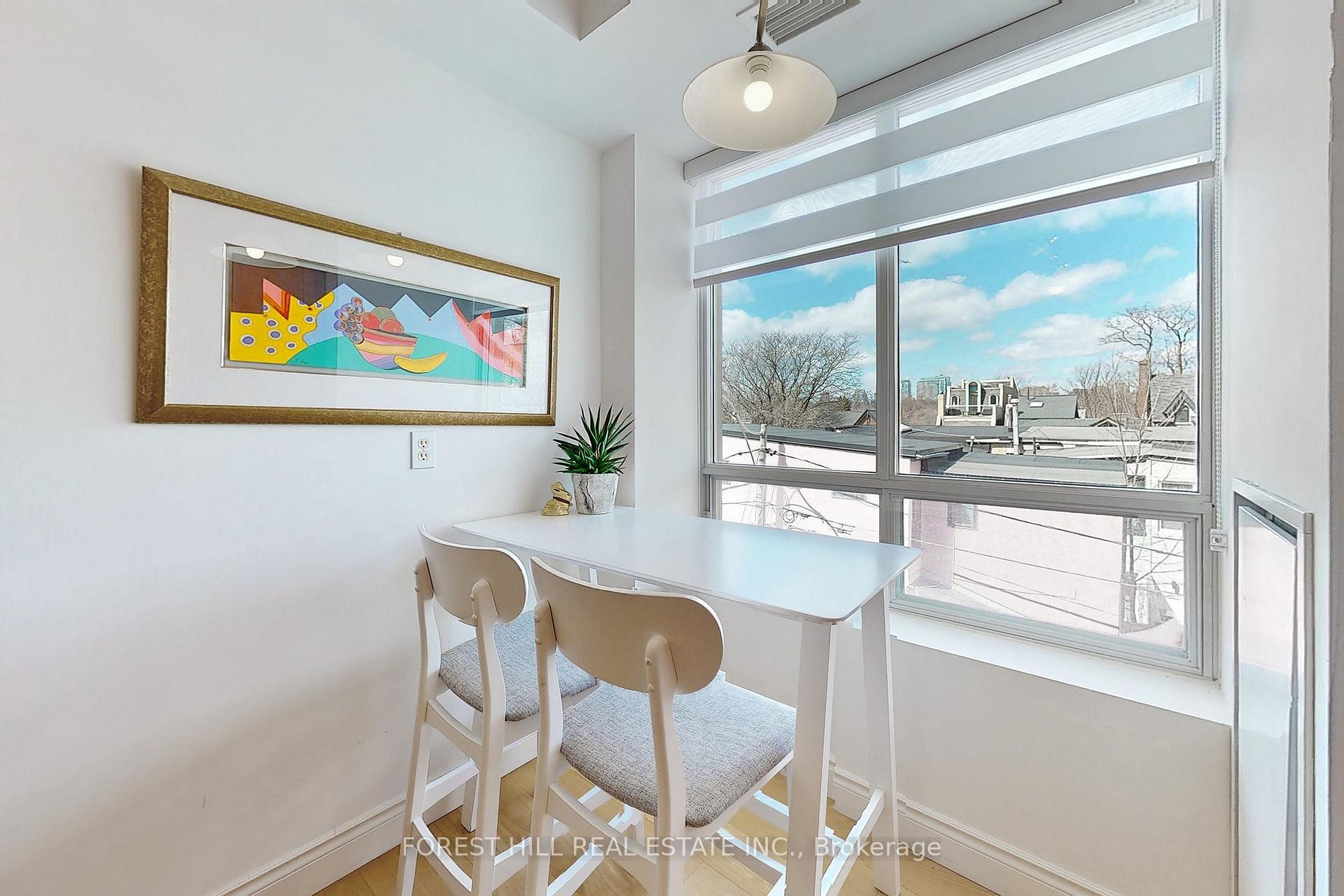 #302 - 77 McMurrich Street, Toronto Unit: 302