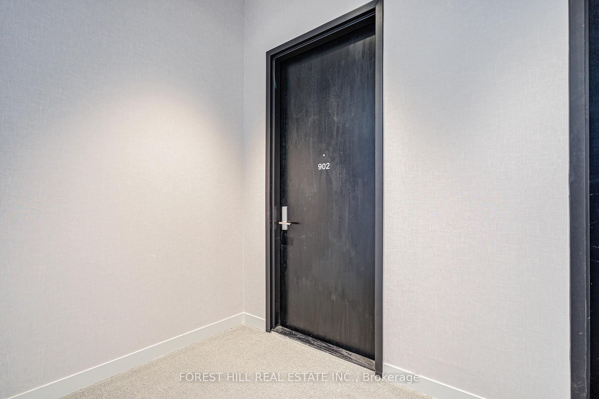 #PH02 - 346 Davenport Road, Toronto Unit: PH02