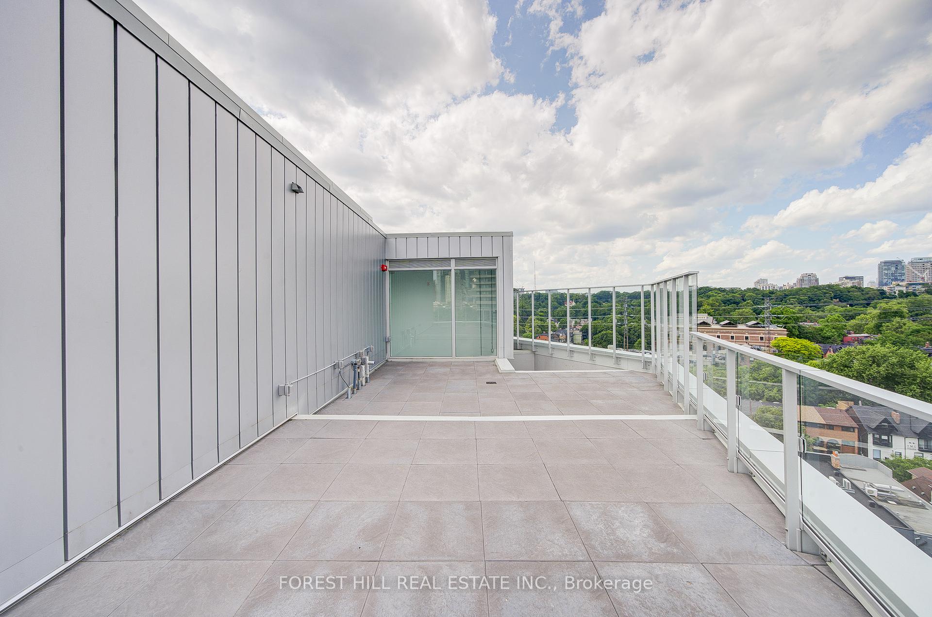#PH02 - 346 Davenport Road, Toronto Unit: PH02