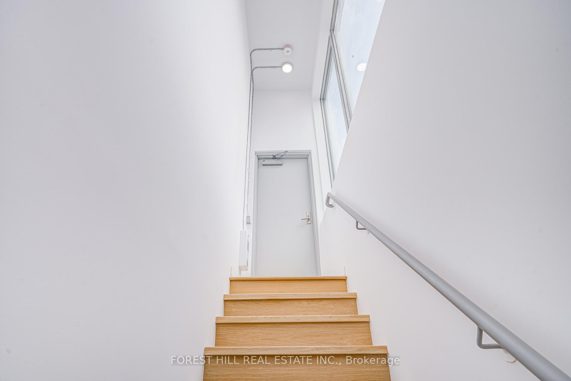 #PH02 - 346 Davenport Road, Toronto Unit: PH02