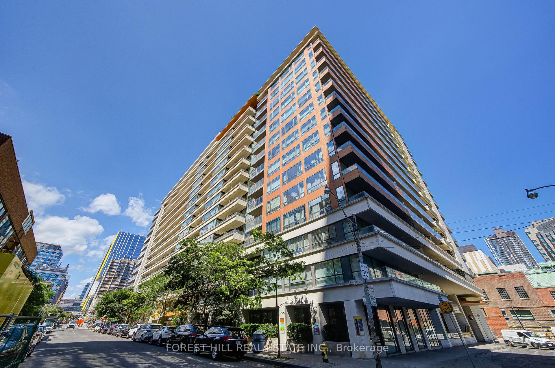 111 Elizabeth Street 1506, Toronto C01 Unit: 1506