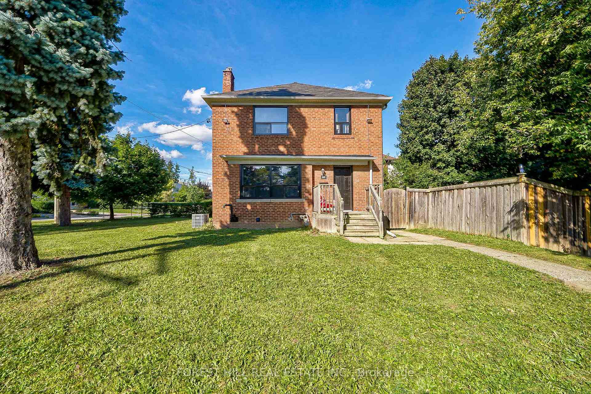 27 Westgate Boulevard