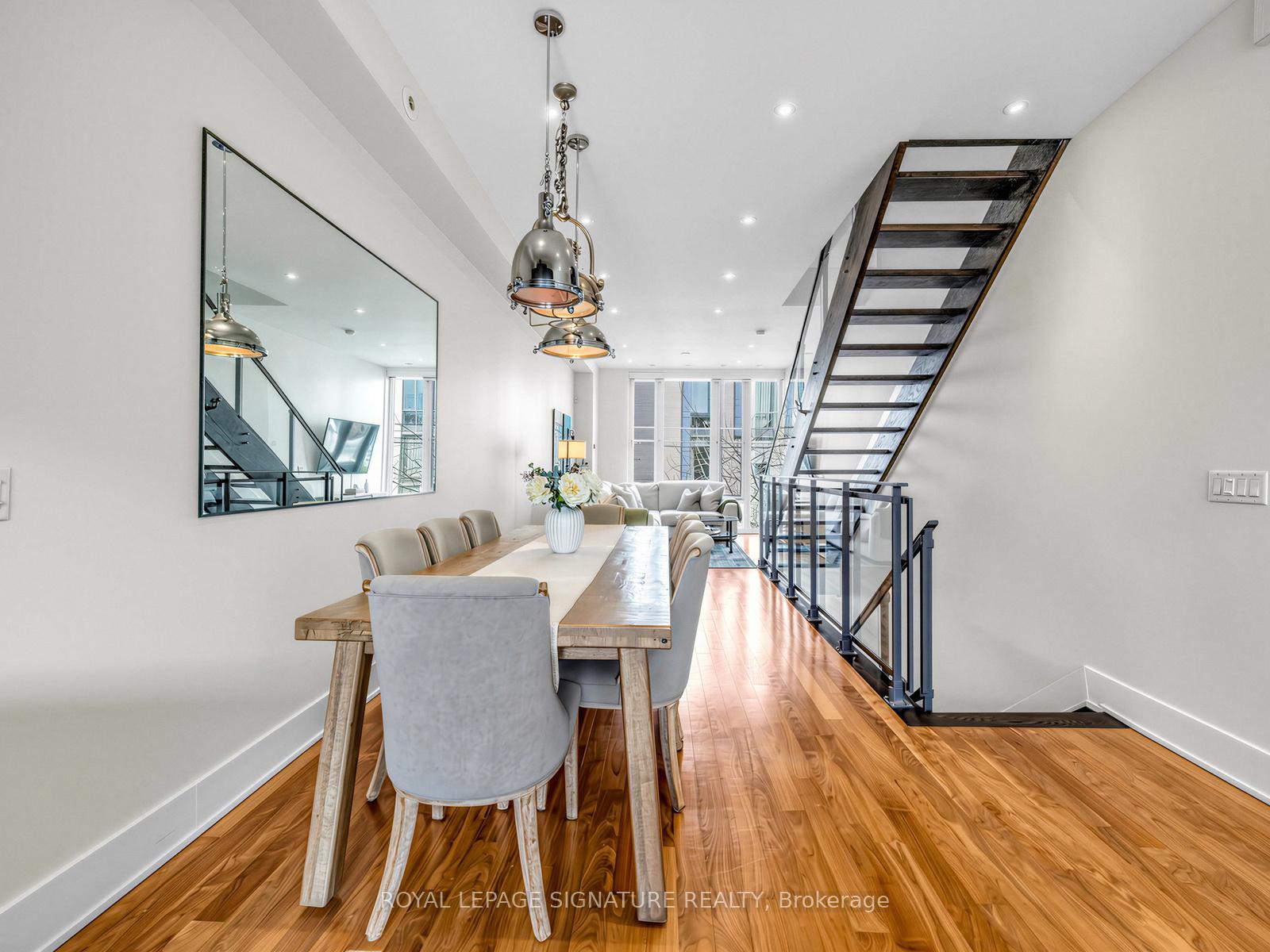 845 Richmond Street W