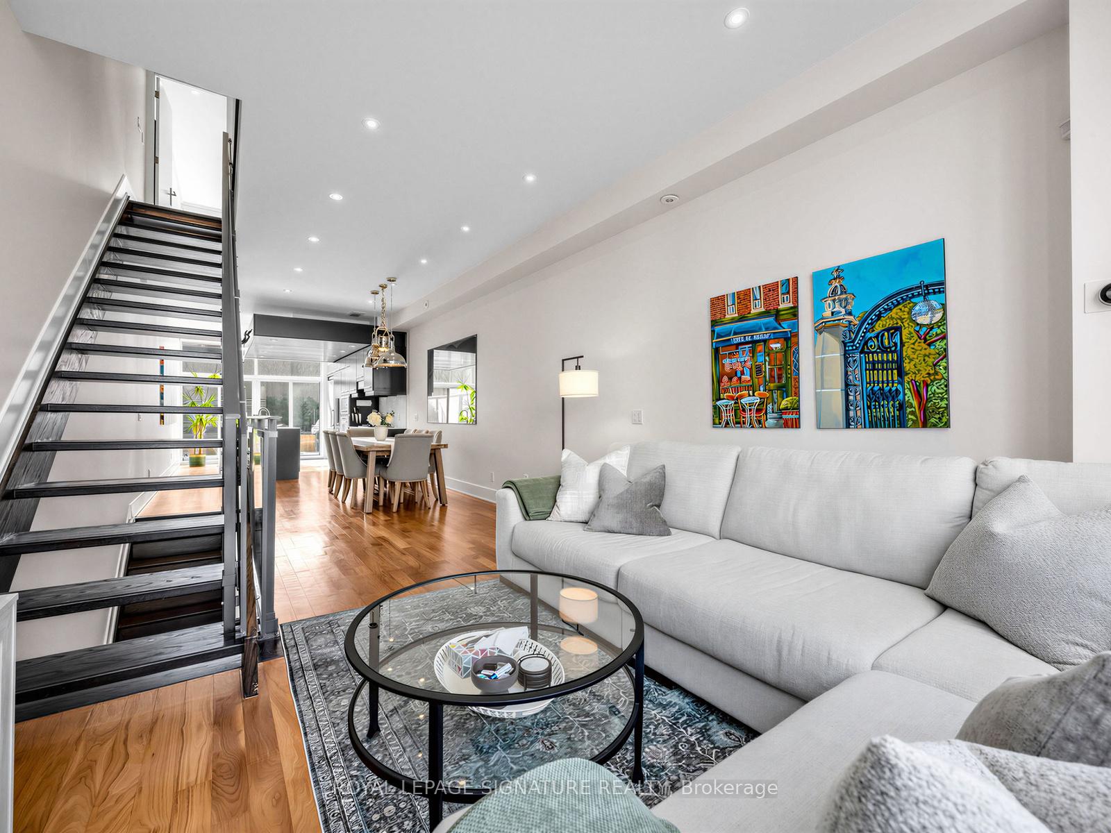845 Richmond Street W