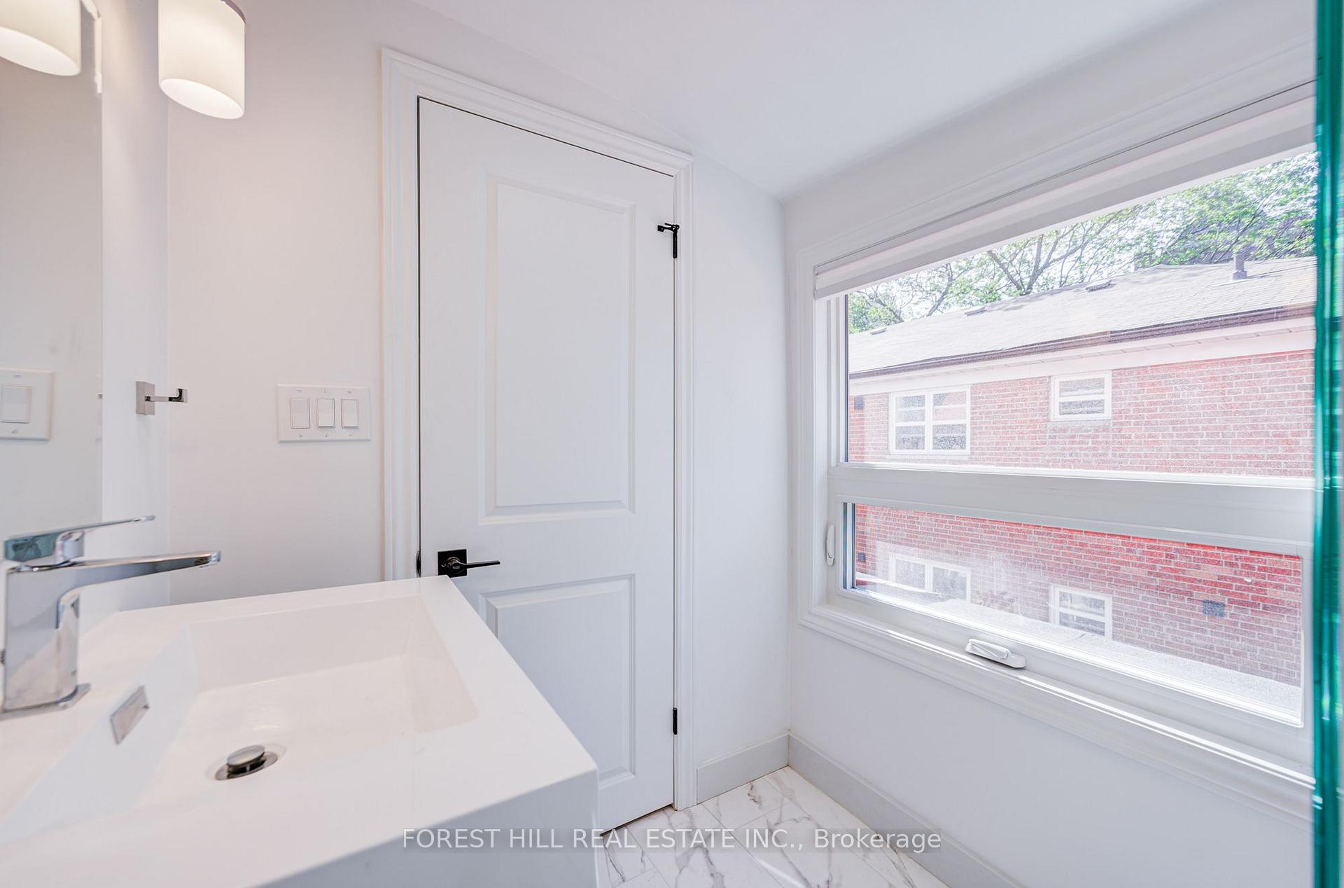 85 Vaughan Road 5, Toronto Unit: 5