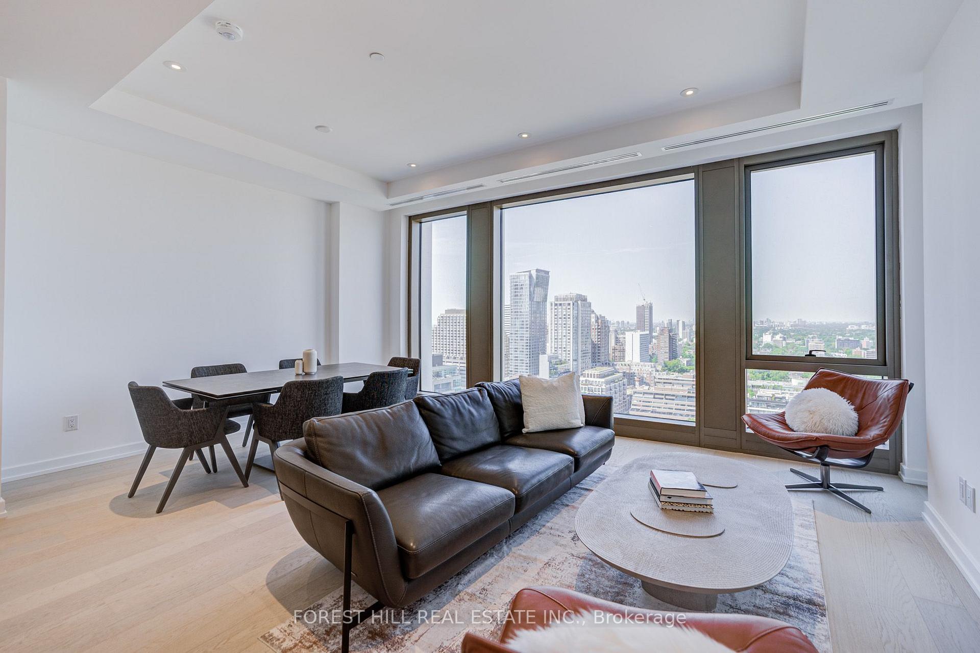 1315 BAY Street 2202, Toronto Unit: 2202