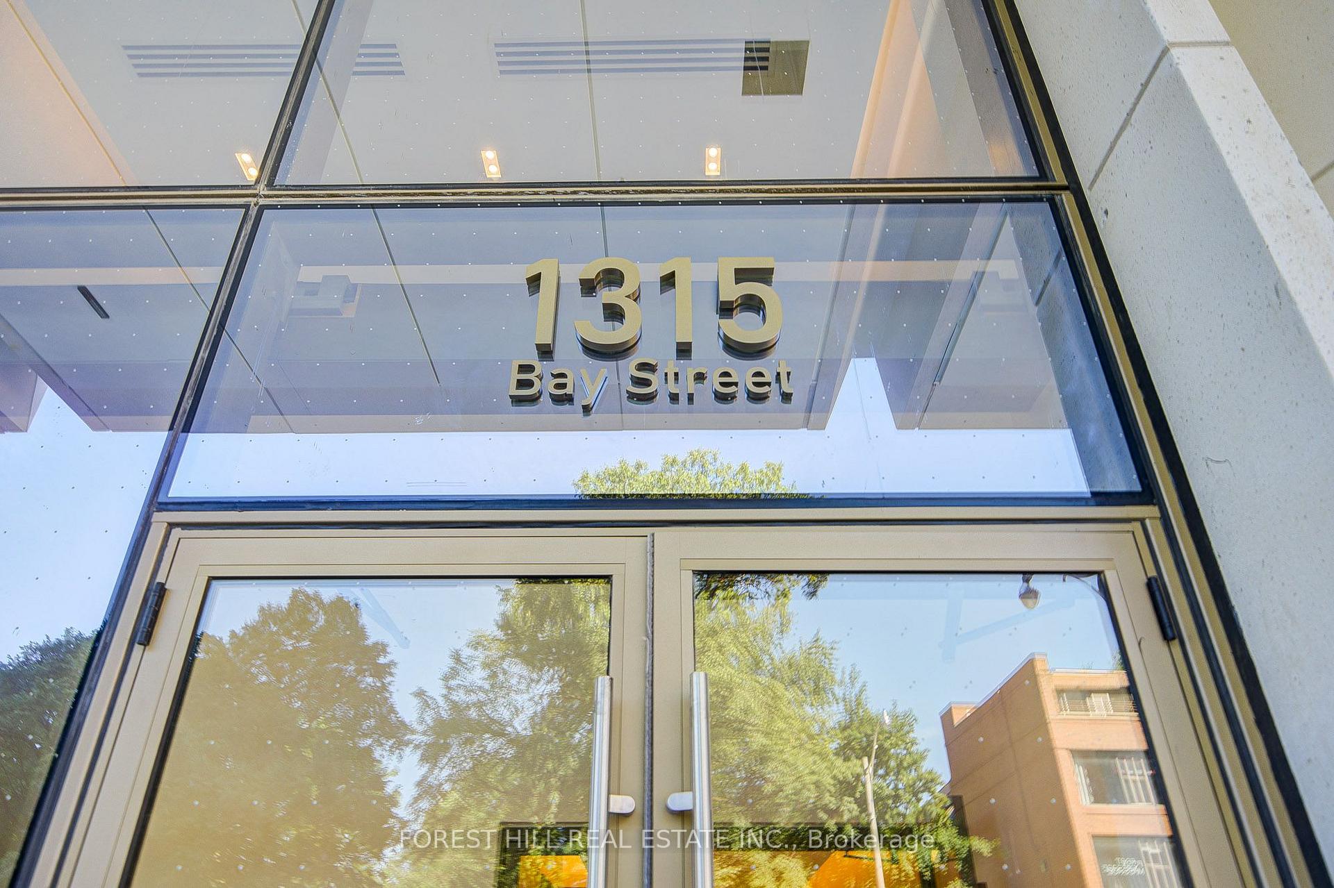 1315 BAY Street 2202, Toronto Unit: 2202