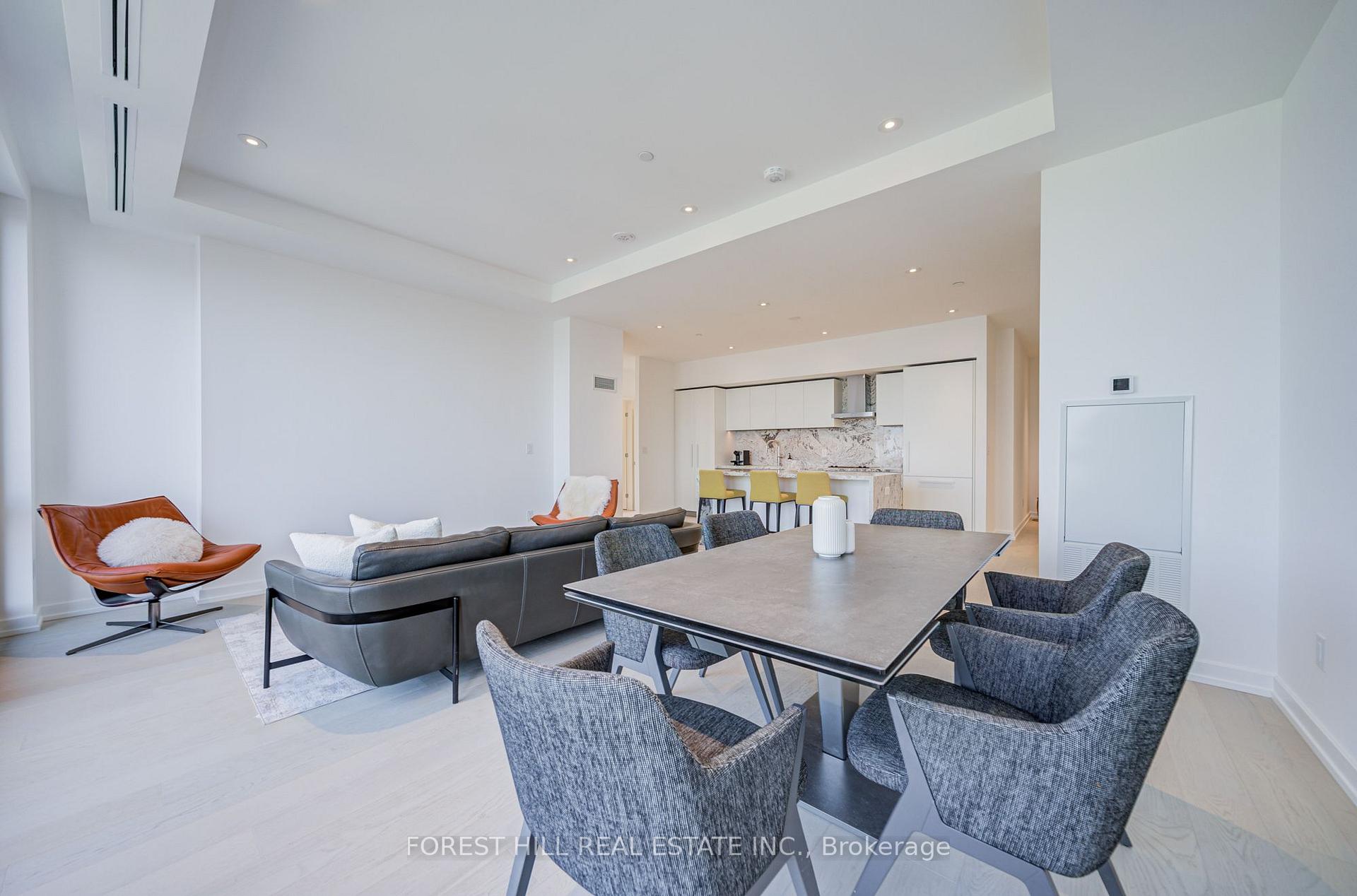 1315 BAY Street 2202, Toronto Unit: 2202