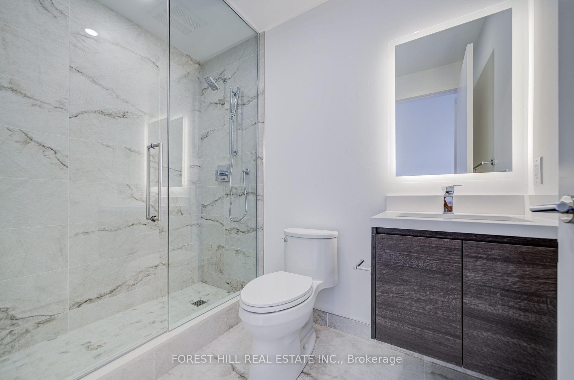1315 BAY Street 2202, Toronto Unit: 2202